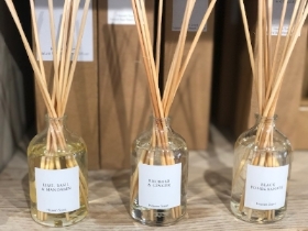 Edlesborough Flowers Natural Reed Diffusers